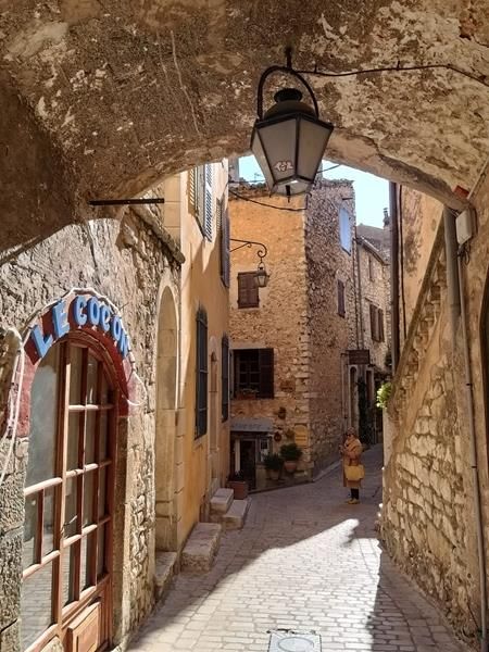 Alpes Maritimes: alla scoperta delle  Tourrettes sur Loup (Foto)