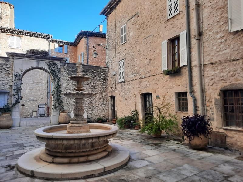 Alpes Maritimes: alla scoperta di Tourrettes sur Loup (Foto)