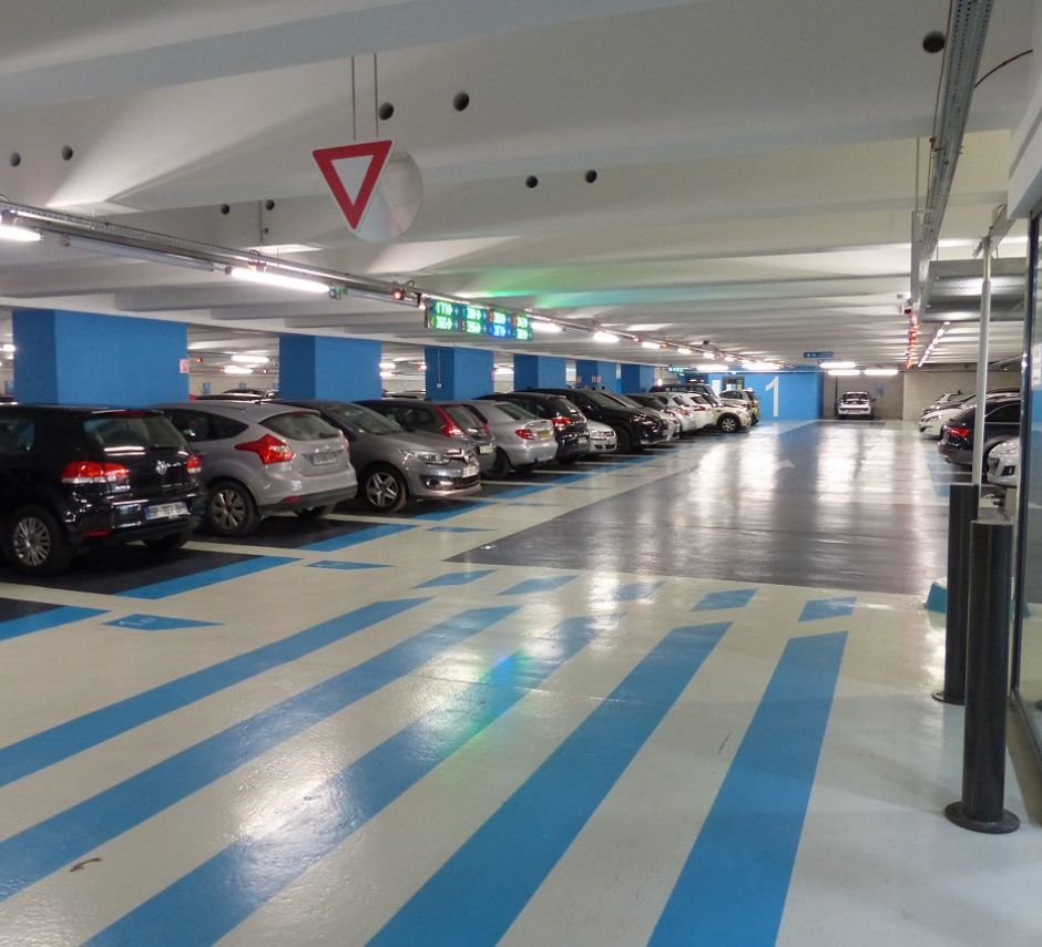 Nizza: parcheggi gratuiti per chi usa tram e bus