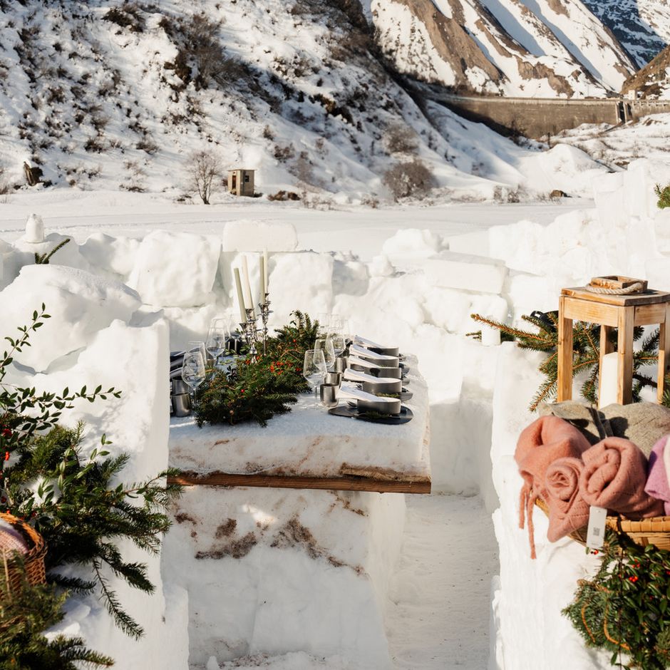 A Riale in alta Val Formazza il banchetto sulla neve con lo chef Matteo Sormani