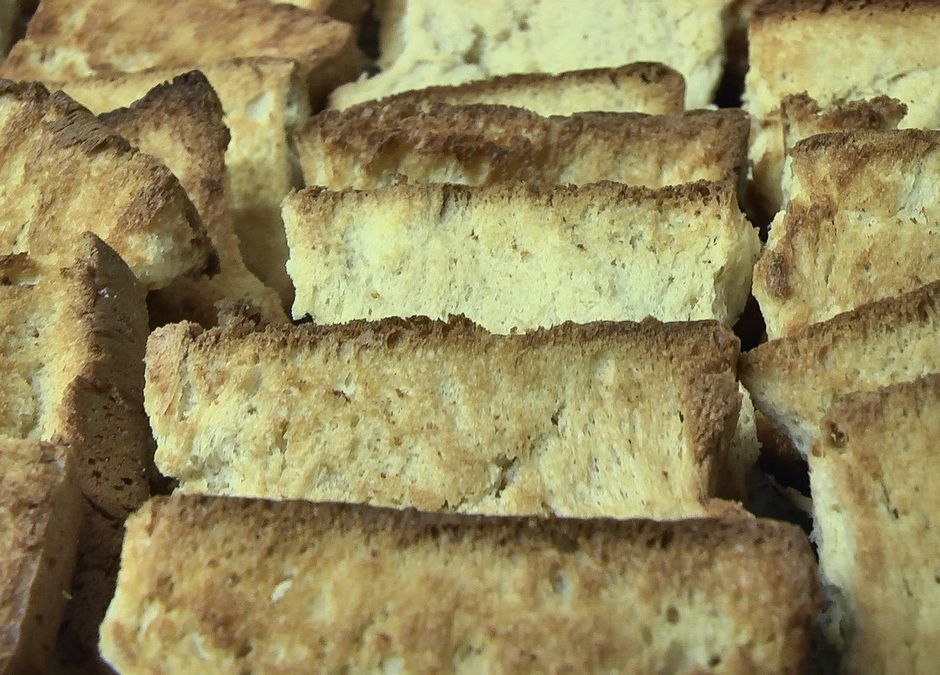 Il Biscotto di Pontedassio, prodotto tipico imperiese di un laboratorio artigianale, che da oltre 30 anni conserva la ricetta originale di questo famoso dolce.