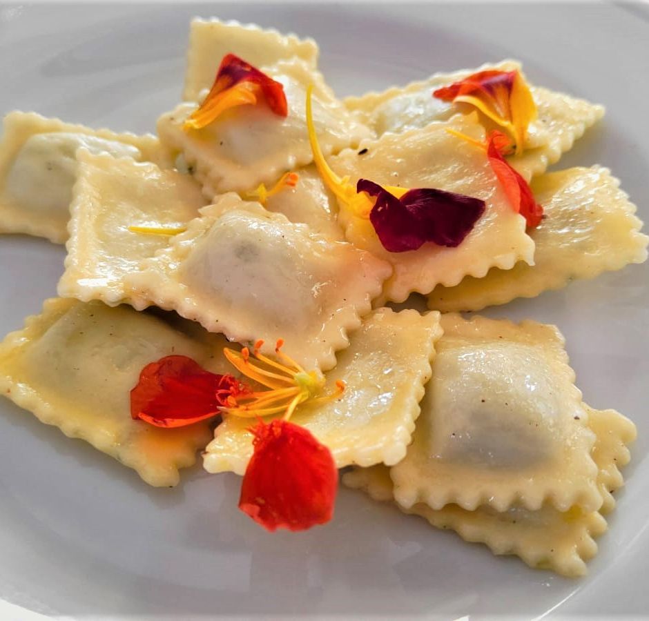 “Di fiore in fiore”: sabato 9 luglio una cena esclusiva del ristorante Cadò di Cosio d’Arroscia