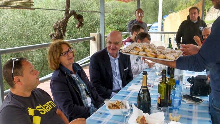 Pieve di Teco:  Cascina Nirasca festeggia la fine della vendemmia con una grande festa