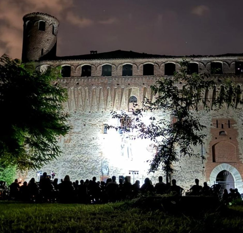 Il Castello della Villa di Verzuolo sarà mirabile location per gusto e spettacoli musicali nel cuore del mese di agosto
