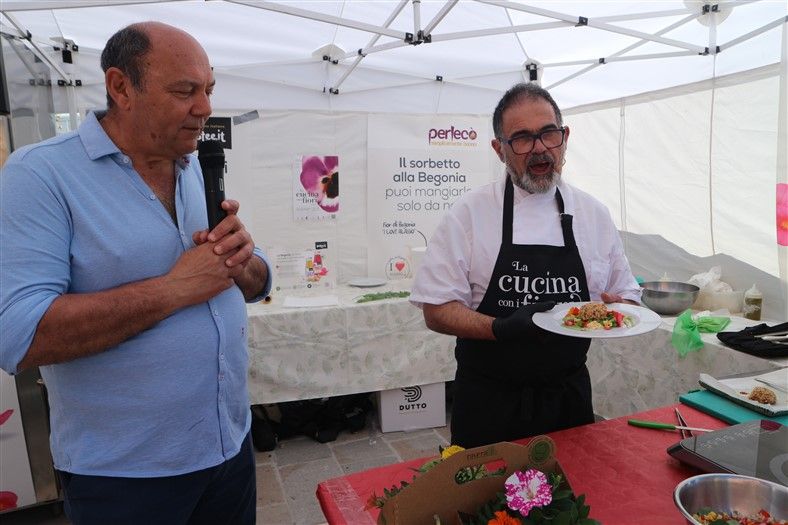Alassio, Festival della Cucina con i Fiori: showcooking di chef Calidonna con il suo Rocher di orata e maionese al nasturzio
