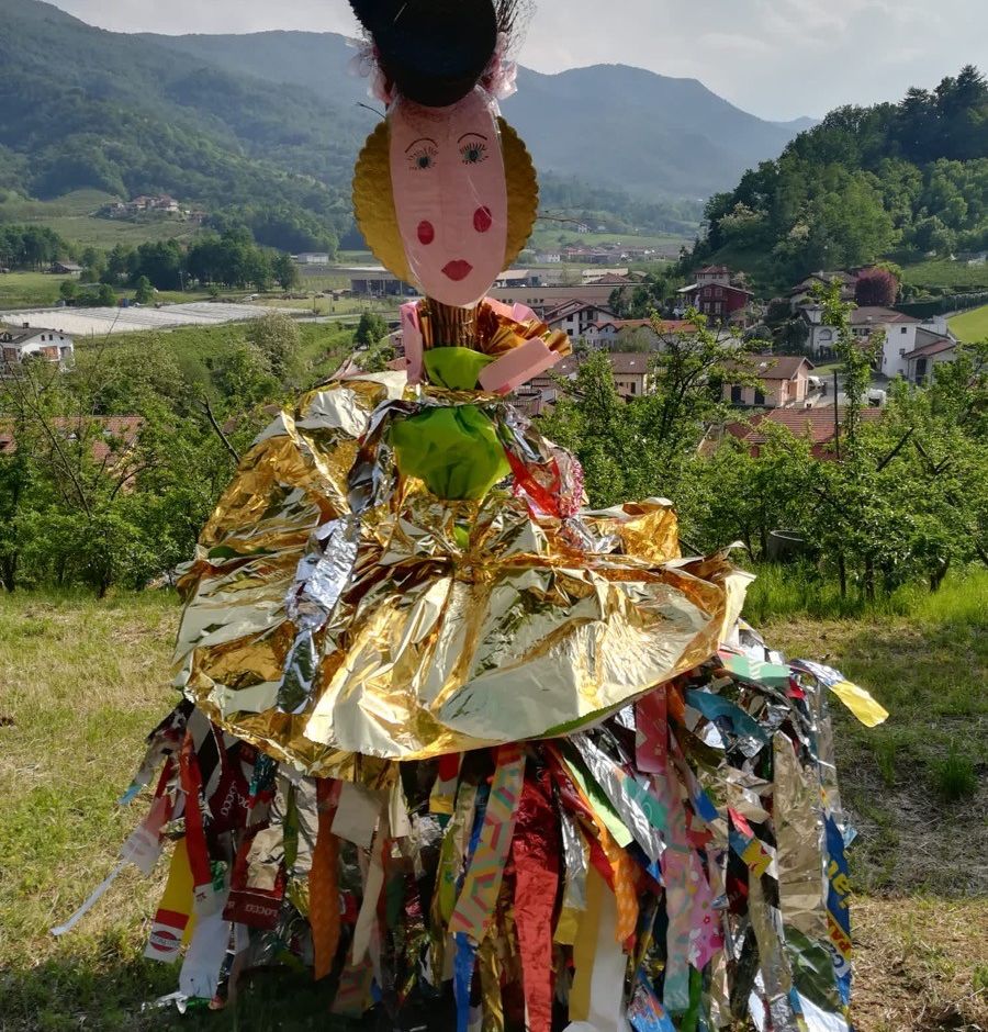 “Festa degli Spaventapasseri” a Castellar di Saluzzo: domenica 14 maggio si replica