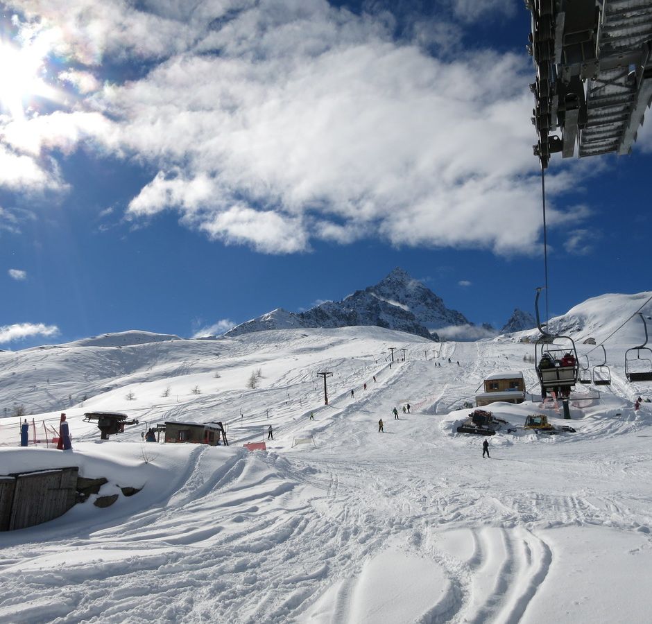 Dopo le abbondanti nevicate Crissolo (CN)è pronta per l'apertura degli impianti