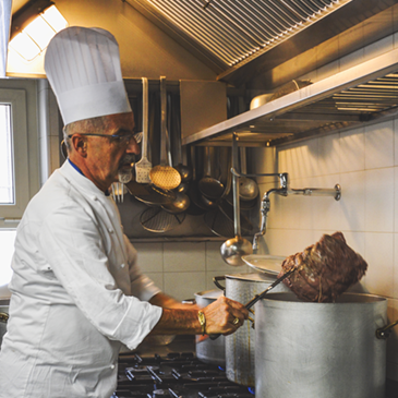 Il &quot;Vascello d’Oro&quot; di Carrù unico piemontese tra i nuovi Bib Gourmand della Michelin