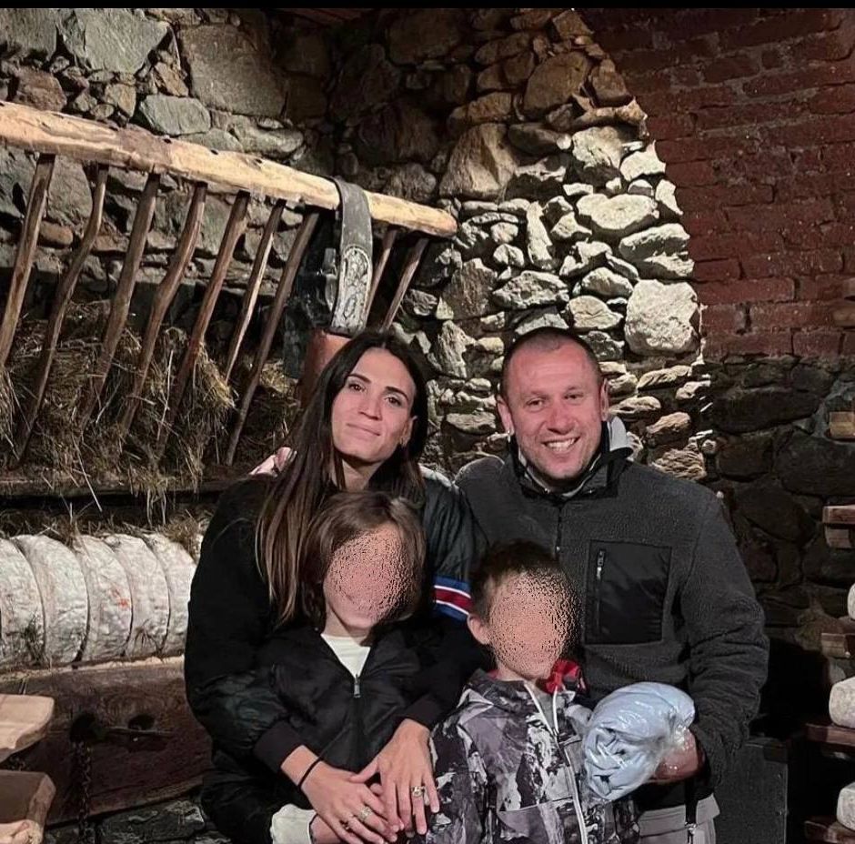Week-end tra le bellezze di Valcasotto per Antonio Cassano e la famiglia