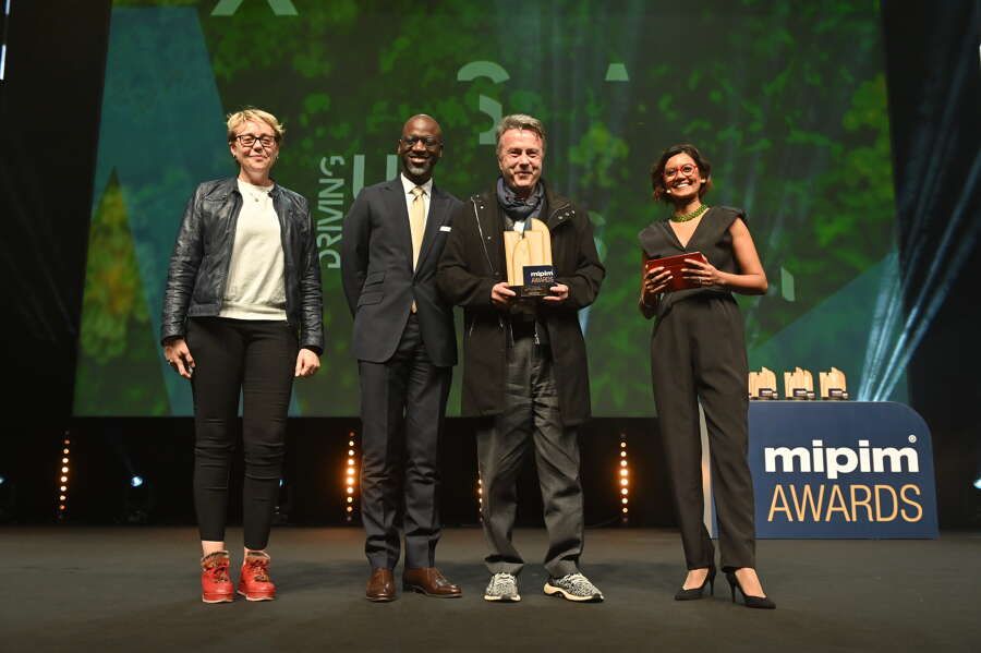 Cannes: la Casa di Langa a Cerretto Langhe vince il premio MIPIM come &quot;Best Hotel &amp; Tourism Resort&quot;
