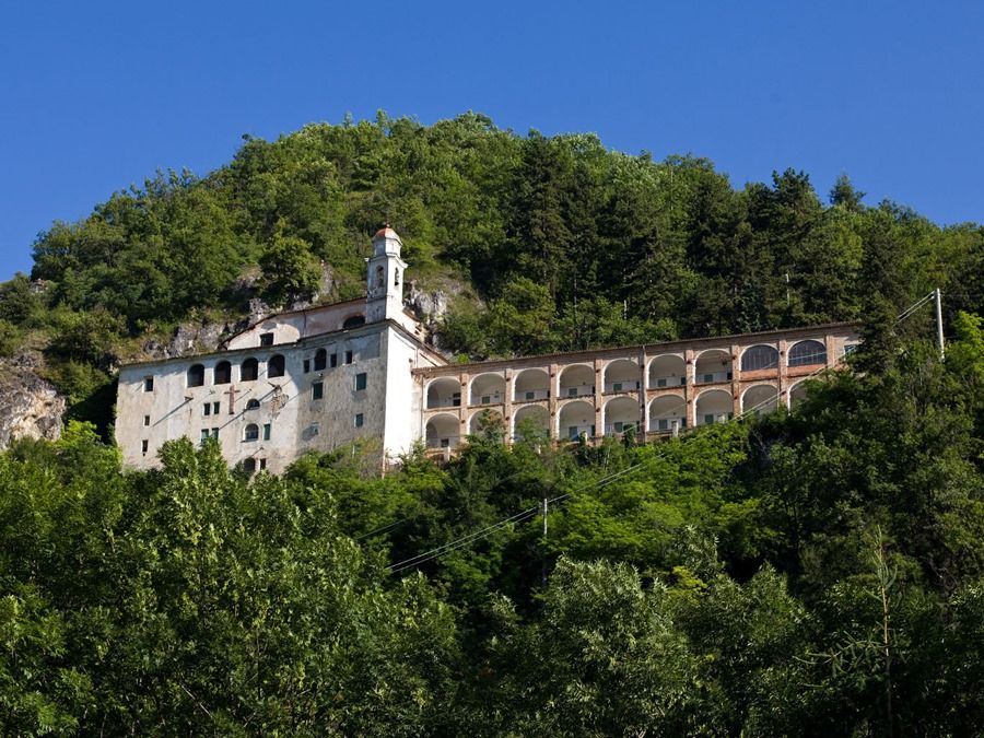 Villanova Mondovì (CN): proseguono le visite al Santuario di Santa Lucia e alla Chiesa nella grotta