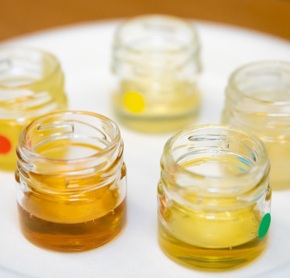Le degustazioni di miele che hanno reso più dolce il Piemonte