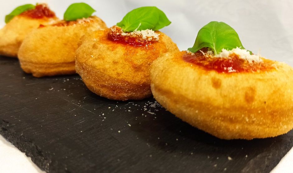 La ricetta: le &quot;Montanare&quot;, o pizzelle fritte