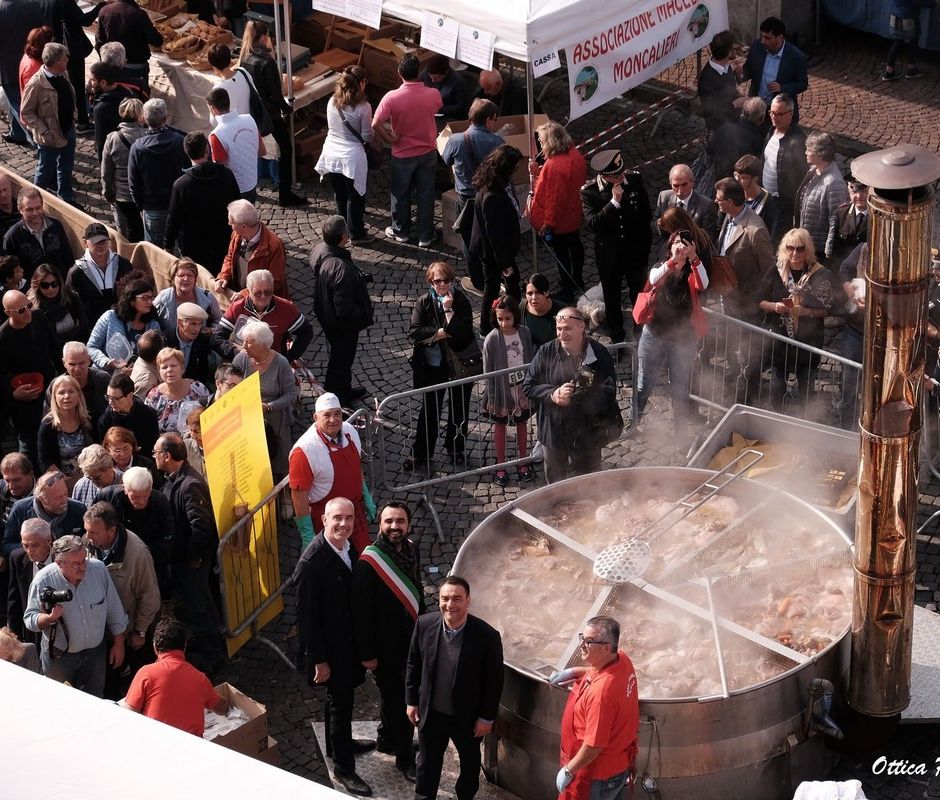 Moncalieri capitale del buon cibo con &quot;Un mese, tanti sapori&quot;,  il festival del gusto