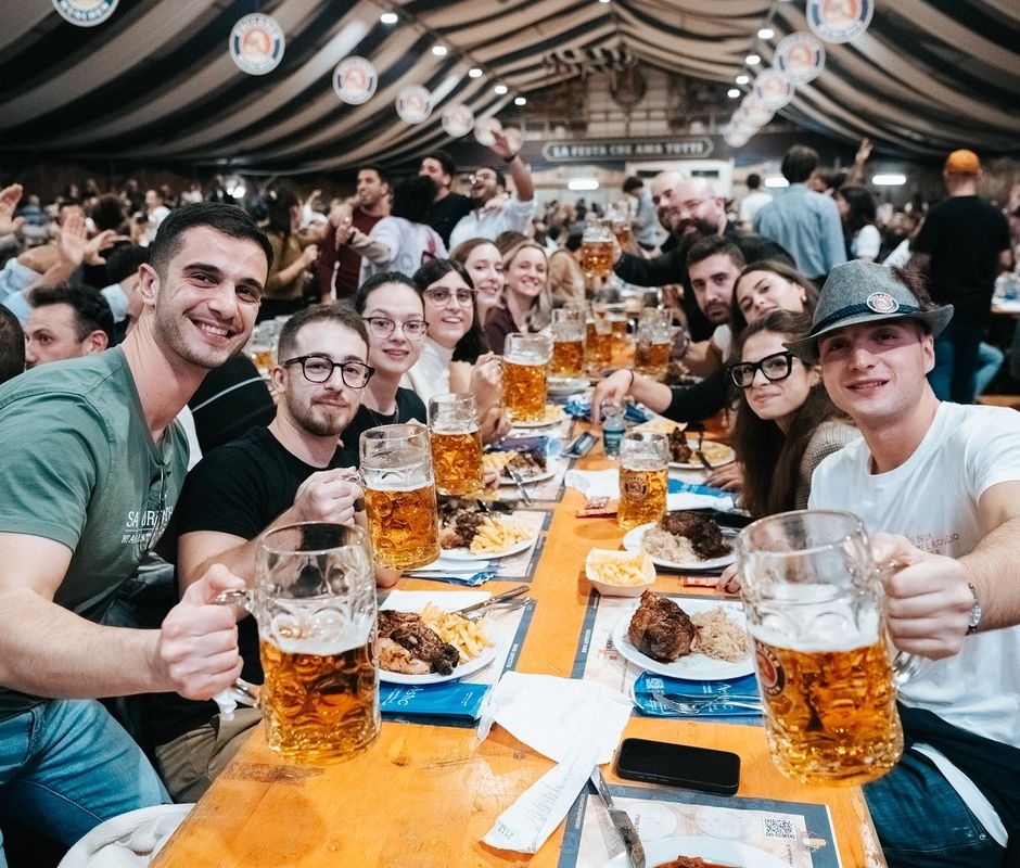 Torino brinda alla Baviera: la prima Paulaner Oktoberfest chiude con numeri da record