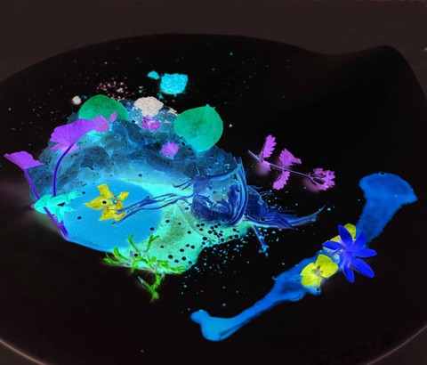 Tartarina di gamberi di Sanremo, begonia e profumi d’orto