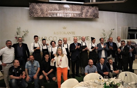 Un fiore nel piatto: le foto della cena di gala e della premiazione del concorso dedicato alla cucina con i fiori di Darfo Boario Terme.