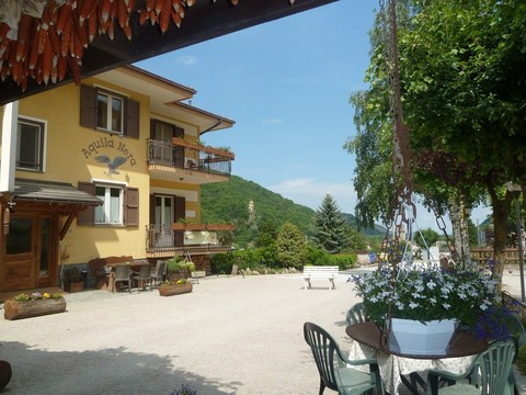 L’Aquila Nera di Monterosso Grana: il calore del putagè e l’anima della valle