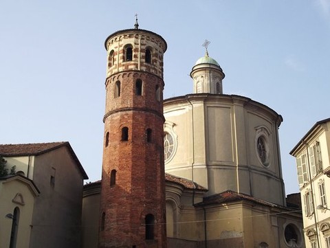 Passeggiata gratuita nel centro storico: un viaggio nell'Asti medioevale