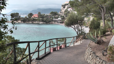 Baia Beniamin: piatti gourmet e location da sogno in riva al mare a Ventimiglia (IM)