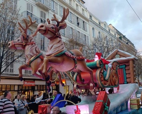 Nizza: duecento artisti, animazioni e musica, la Grande Parade de Noël de Nice Shopping animerà il centro città (Video e Foto)