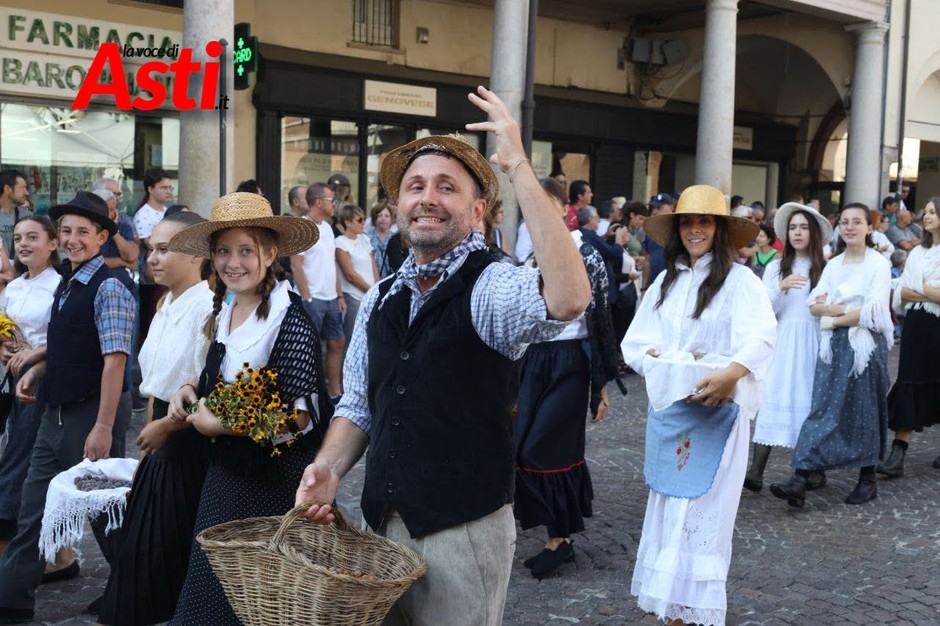 Settembre astigiano: il programma della sfilata delle Sagre 2025